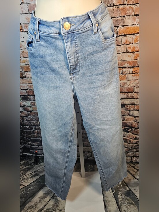 Kut from the Kloth Denim - KUT From The Kloth Fab Ab Mom Jean Size 30 High Rise Straight Leg Raw Hem Light